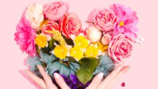 ハート形の花束の画像