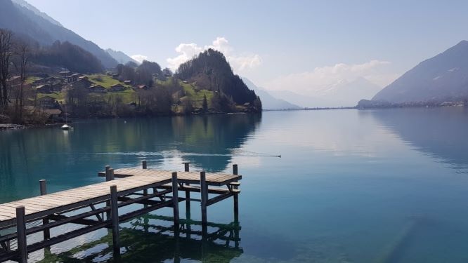 スイスのブリエンツ湖